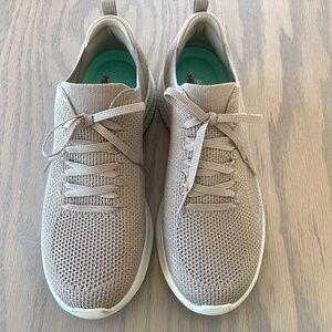 Skechers Air-Cooled Memory Foam